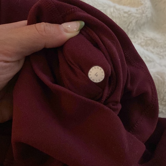 Lululemon align 25” Deep Ruby - Picture 2 of 2